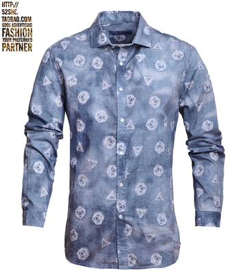 立體鏤空與平鋪靜物 古斯廣告的淘寶服裝攝影藝術